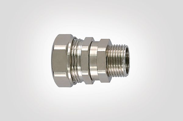 Coated metal conduit fittings