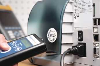 Metal detectable cable tie with RFID chip inside