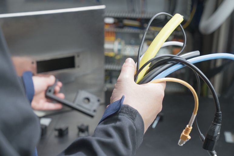 Cable entry system VarioPlate modular for up to 42 cables